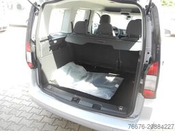 FORD Tourneo Connect 1.5 TREND - Sitzh., Allw., Navi