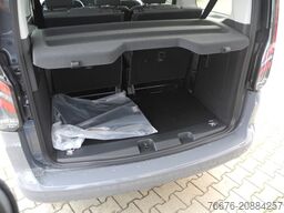 FORD Grand Tourneo Connect Aut. TITANIUM - LED, AHK