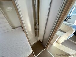 Bürstner Lyseo Time I 728 G Limited Luftfeder HA, Rollerbühne