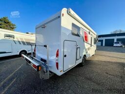 Bürstner Lyseo Time I 728 G Limited Luftfeder HA, Rollerbühne