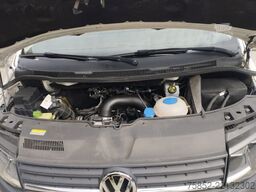 VW T 6 2,0 TDI Werkzeugregale Werkstatt Bot
