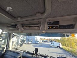 IVECO AD260X40Y/PS HR ON*Rechtslenker*