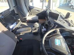 IVECO AD260X40Y/PS HR ON*Rechtslenker*