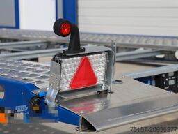 BLYSS Merkur Autotransporter 655x205cm 3500kgGG