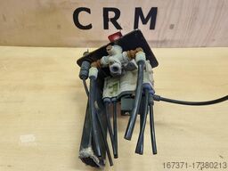 GRAU RAISE / LOWER VALVE 