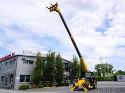 JCB 540-140 telescopic loader / 14 m range