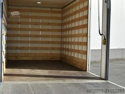 FUSO Canter BAKWAGEN 3C15 MET 750KG LAADKLEP