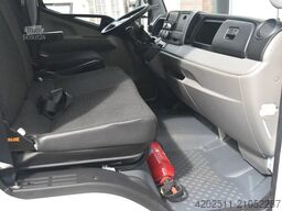 FUSO Canter BAKWAGEN 3C15 MET 750KG LAADKLEP