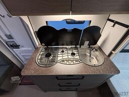 BÜRSTNER B66 535 TL *2000kg*Duschpaket*