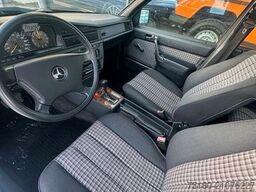MERCEDES-BENZ 190 E 1.8  Limousine Oldtimer PKW Automatik