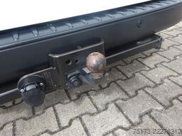 FORD Nugget Plus 150PS Autm. Kamera Navi AHK ACC