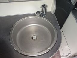 FORD Nugget Plus 150PS Autm. Kamera Navi AHK ACC