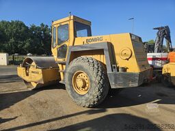 BOMAG BW 214 D