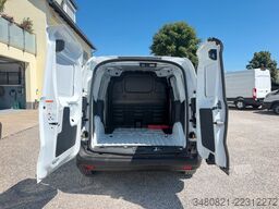 FORD Transit Courier 1.5 Ltr Diesel 101 PS TREND Navi