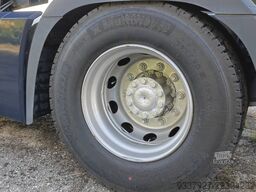 Mercedes-Benz Actros 1945LS