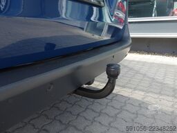 mercedes-benz Vito 114 KASTEN LANG REGALE/STDHZG/AHK/KLIMA/PDC