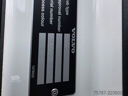 VOLVO Volvo 460 neues Modell, full Option, 2 Kreis Hyd