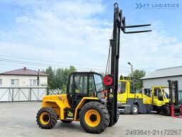 JCB 940 / TRIPLEX 4500 / FREE-LIFT NEW TIRES