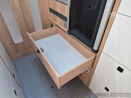 LA STRADA Avanti H Plus *Mj26*AHK*Clesana*280Ah*Truma D6E