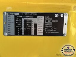 SCANIA S450A4x2EB / LowLiner / Hub-Sattelkupplung