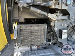 SCANIA S450A4x2EB / LowLiner / Hub-Sattelkupplung