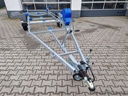 trailershop Bootanhänger direkt 1300kg GN231  Neptun