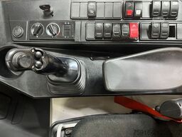 LIEBHERR 506 C Radlader 4x4 Schaufel Schnellwechsler