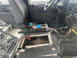 LAND ROVER Defender DOKA, Pritsche, 4x4, 1. HD, AHK 3500 KG