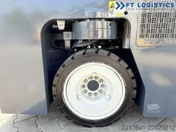 Combilift CB3000 GAS DUPLEX 4000MM POSITIONER