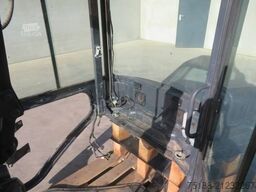 Hitachi / airman ZX17U-4 / AX17U-4