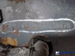 Renault Premium 270 dxi 4x2 fuel tank 13 m3 / 4 comp