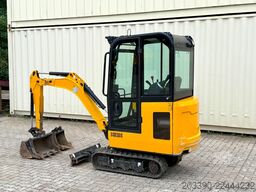 JCB 15C-1 / 825 H /  3 x Löffel / Kabine