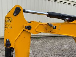 JCB 15C-1 / 825 H /  3 x Löffel / Kabine
