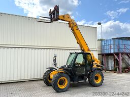 JCB 535-95 / 2017 BJ / 2.675 H