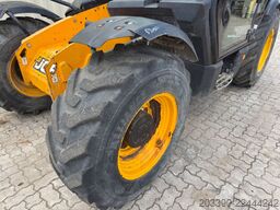 JCB 535-95 / 2017 BJ / 2.675 H