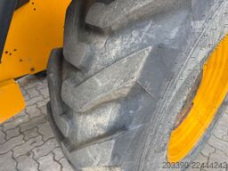 JCB 535-95 / 2017 BJ / 2.675 H