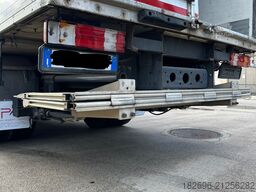 Mercedes-Benz Axor 1833