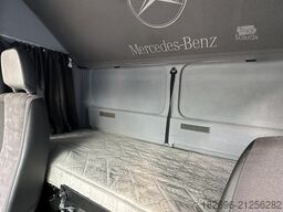 Mercedes-Benz Axor 1833