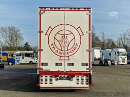 Scania R620-V8 Highline 6x4 - Bussbygg box with heater...