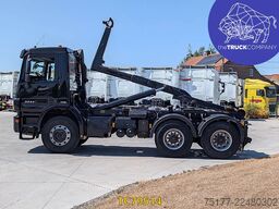 Mercedes-Benz Actros 3344