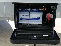 IVECO Daily Durchladezug mit Anhänger Kofferaufbau