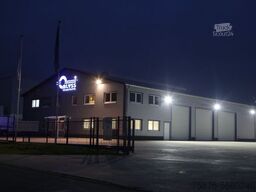 IVECO Daily Durchladezug mit Anhänger Kofferaufbau