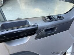 VW Transporter 2.0 TDI L1H1 DC Dubbele schuifdeur ...