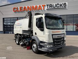 DAF FA LF 230 Johnston VT 650