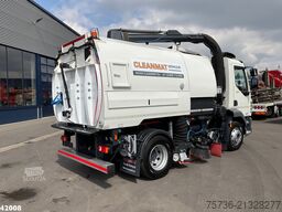 DAF FA LF 230 Johnston VT 650