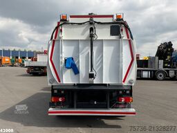 DAF FA LF 230 Johnston VT 650