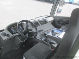 Kamag terminal tractor