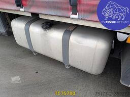 Mercedes-Benz Actros 2548