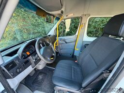 MERCEDES-BENZ Sprinter 314 BlueTEC 9 Sitze Rollstuhllift Klima