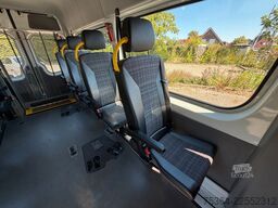 MERCEDES-BENZ Sprinter 314 BlueTEC 9 Sitze Rollstuhllift Klima